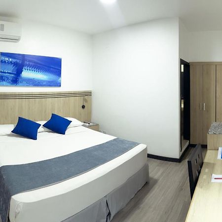 Hotel Mar Azul Manta Dış mekan fotoğraf