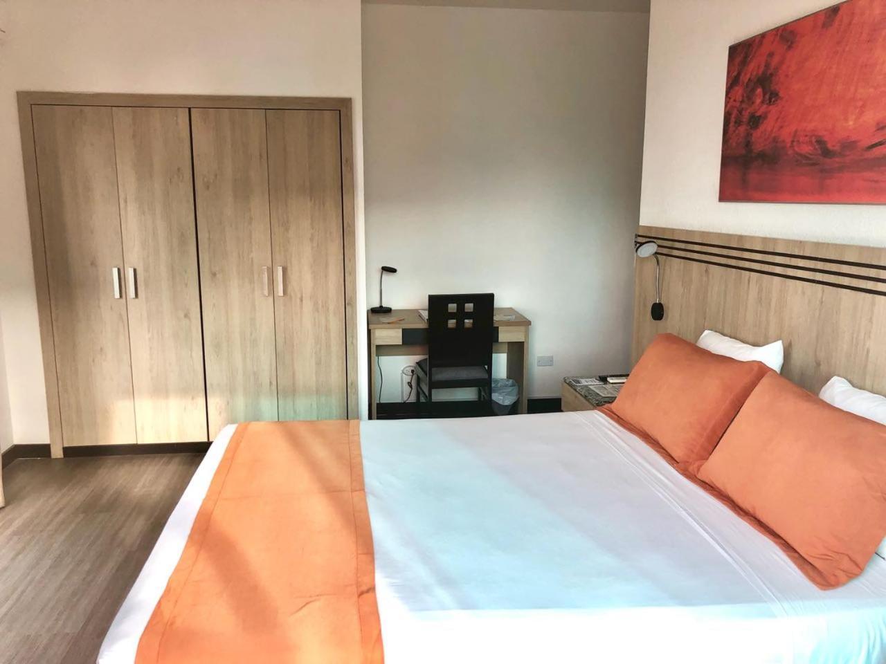 Hotel Mar Azul Manta Dış mekan fotoğraf